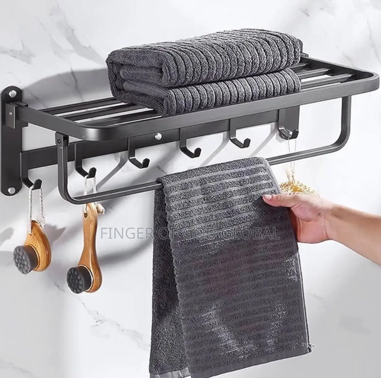 Wall-Mounted Bathroom Towel Rack With Hooks