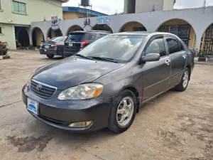 Toyota Corolla Sedan Automatic 2005 Gray