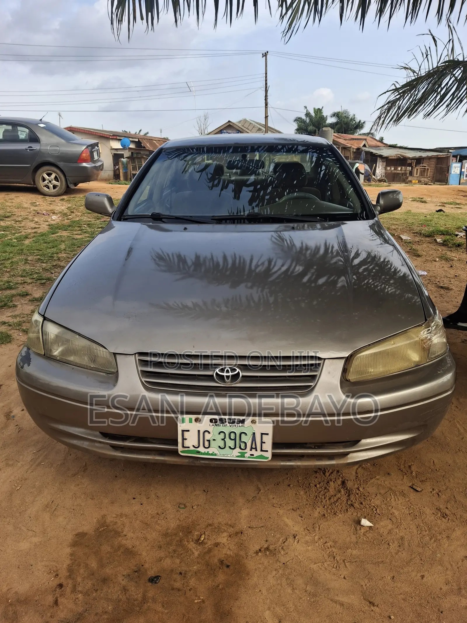 Toyota Camry Automatic 1999 Gray
