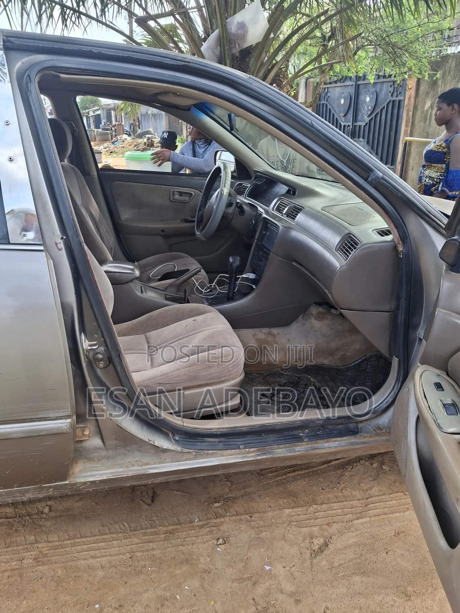 Toyota Camry Automatic 1999 Gray
