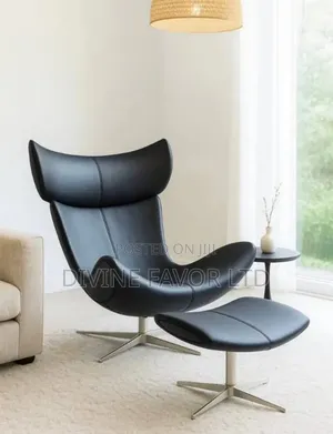 Modern Swivel Lounge Chair With Ottoman