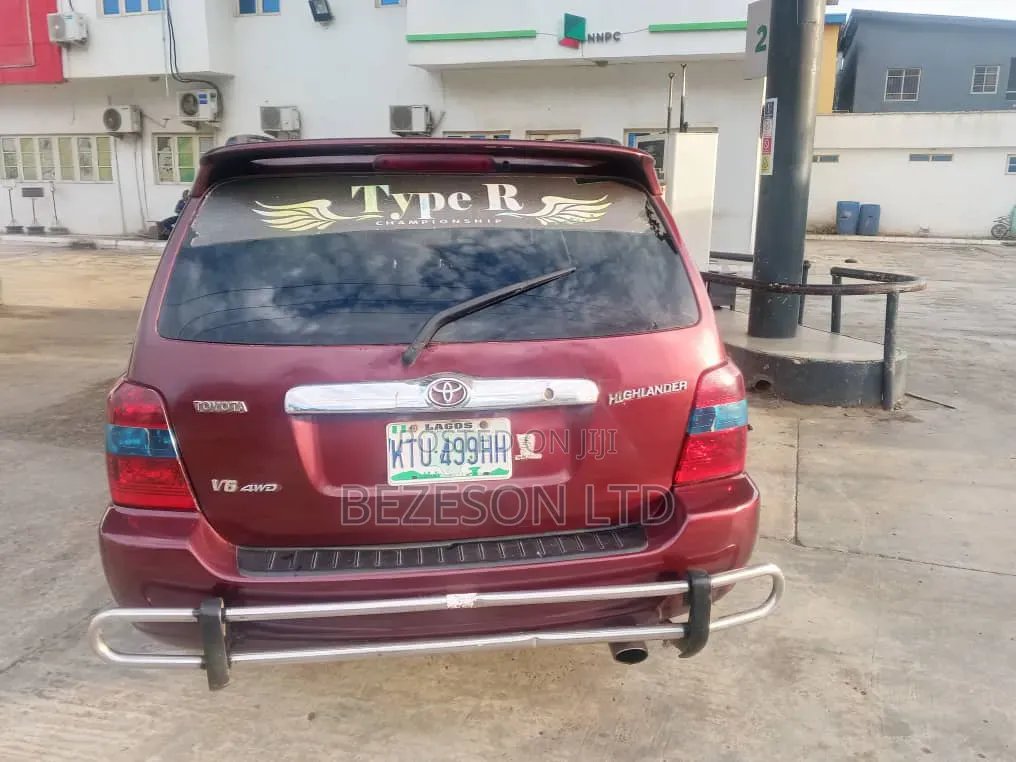 Toyota Highlander 2005 Red