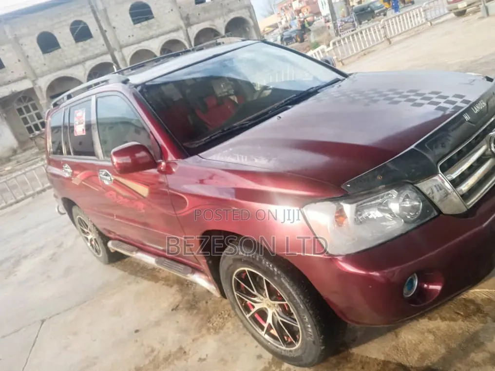 Toyota Highlander 2005 Red