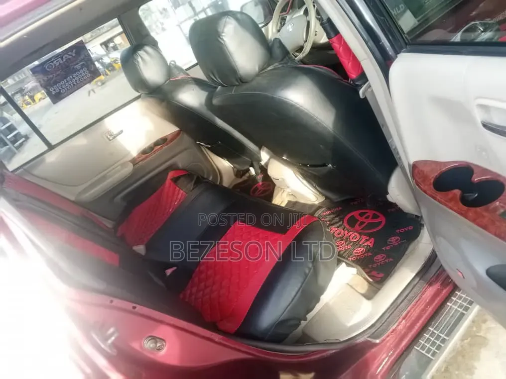 Toyota Highlander 2005 Red