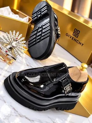 Men’s Luxury Givenchy Leather Platform Loafers – Fully Boxed