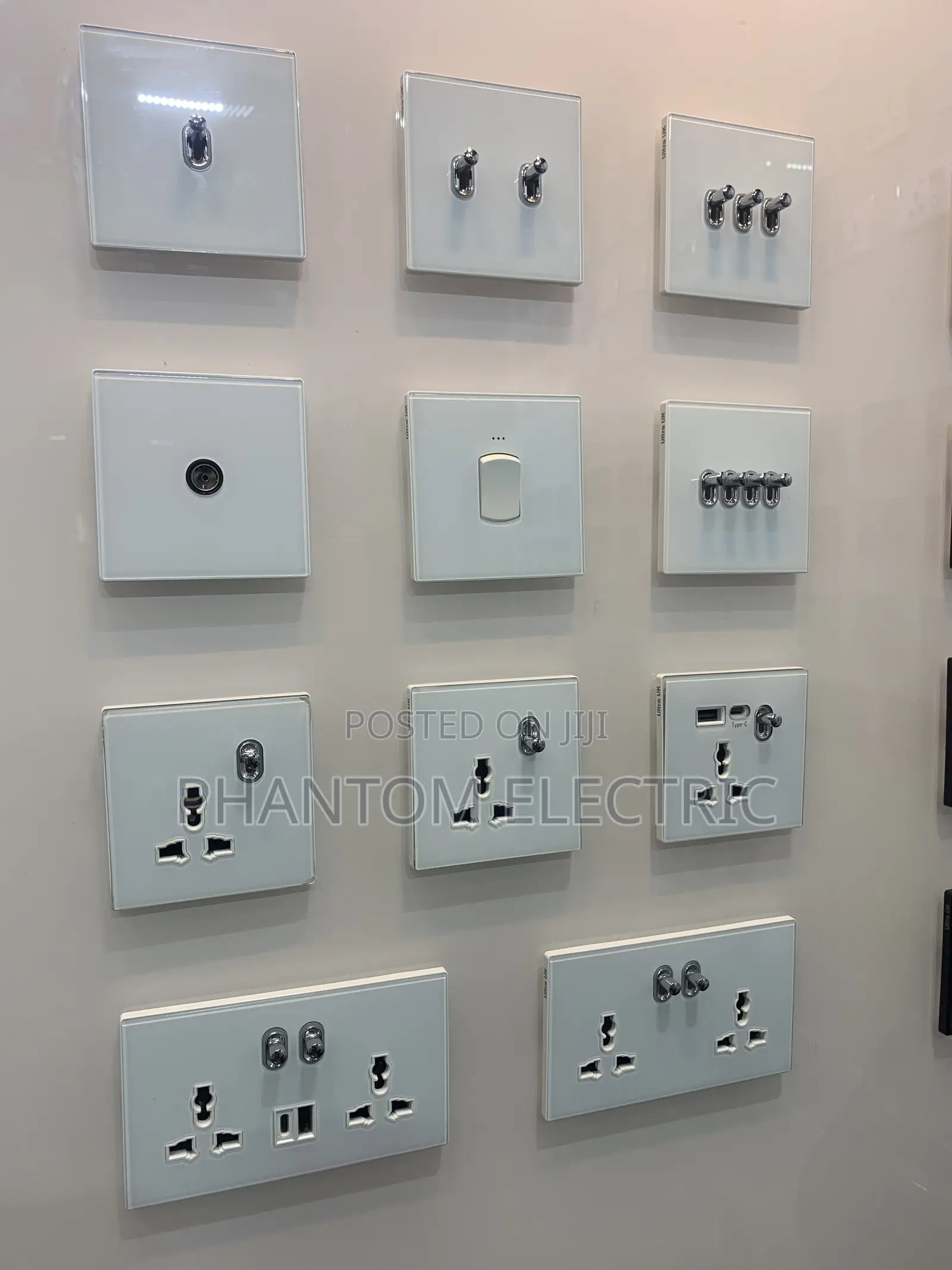 Toogle Reset Luxury Modern Switches and Sockets 0015