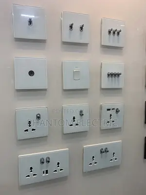 Toogle Reset Luxury Modern Switches and Sockets 0015