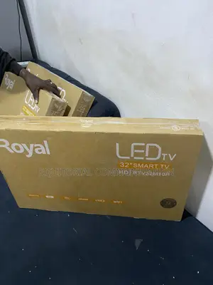 Royal 32-Inch TV With Smart Features RTV32M10P