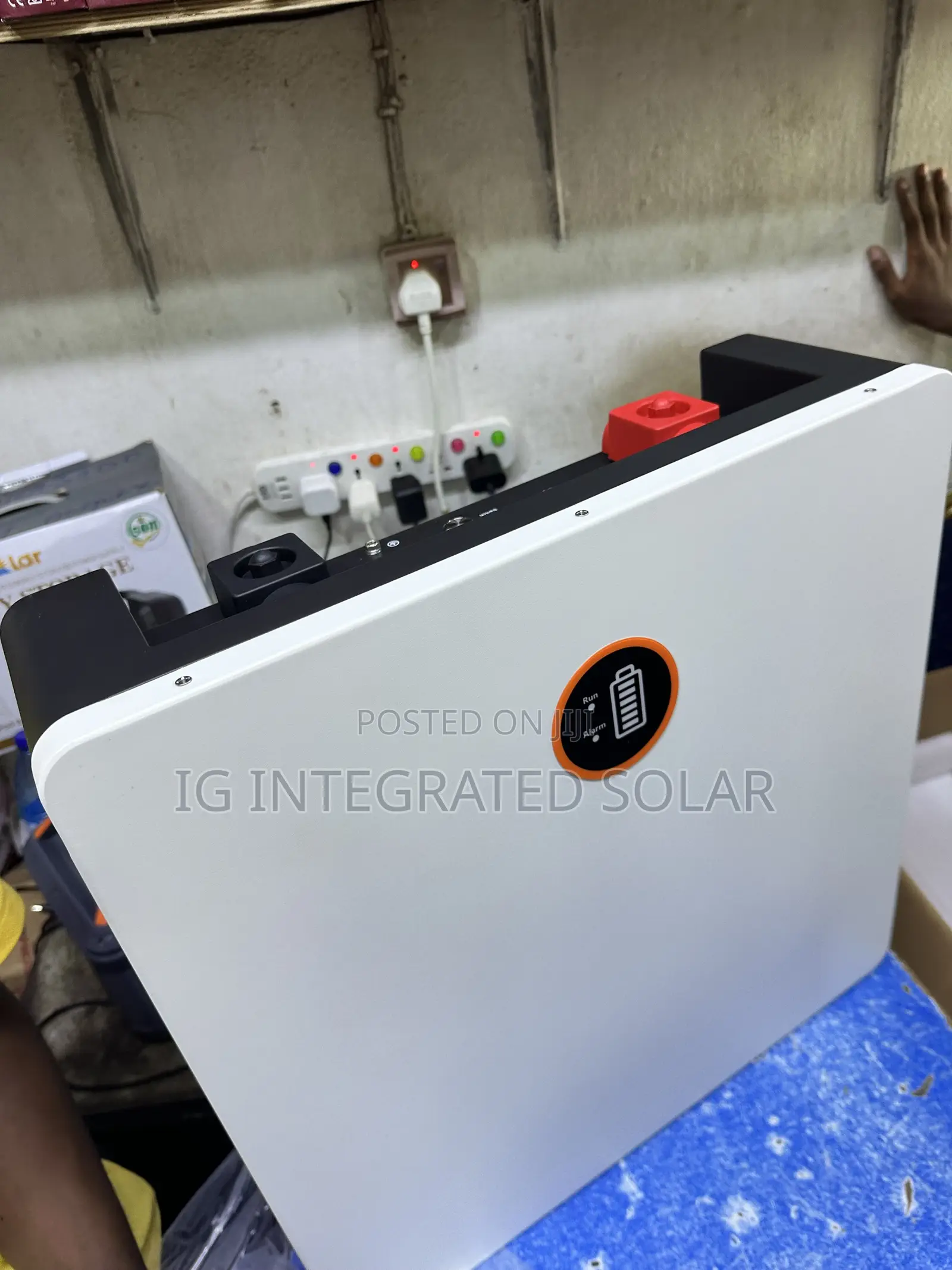5kwh UMI Lithium Battery Solar Generator