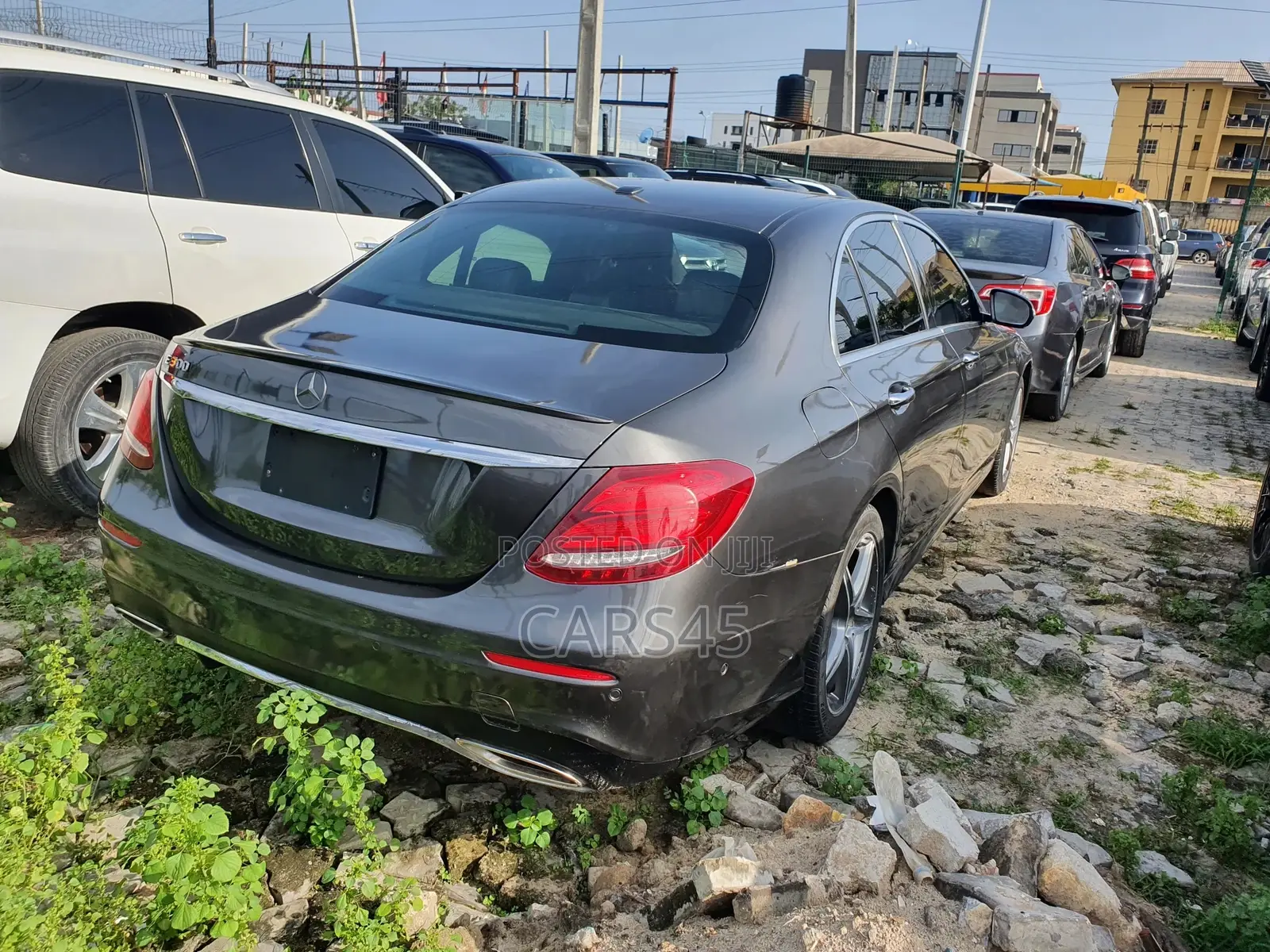 Mercedes-Benz E300 2017 Black