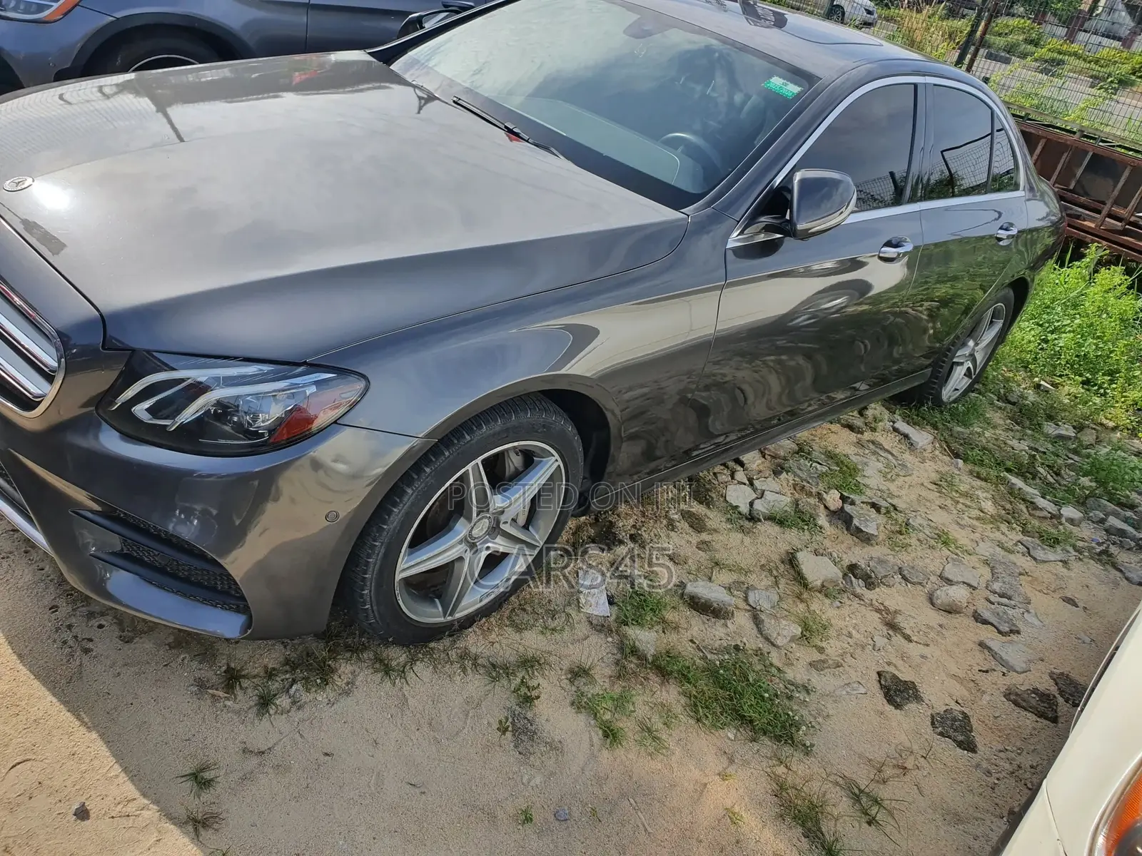 Mercedes-Benz E300 2017 Black