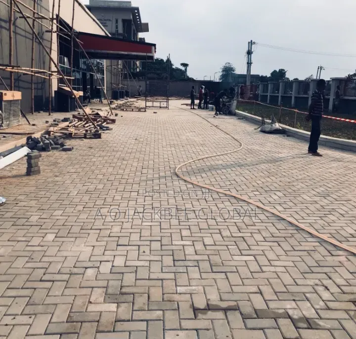 Interlock and Stamped Concrete