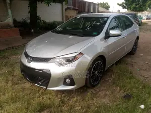Toyota Corolla 2014 Silver