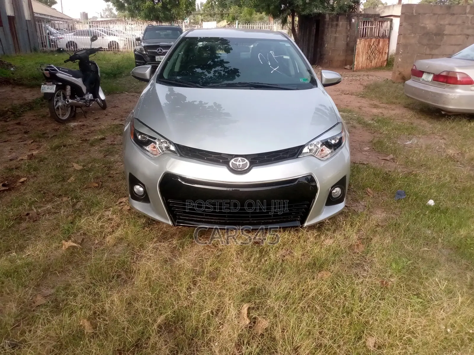 Toyota Corolla 2014 Silver