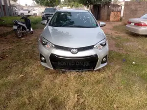 Toyota Corolla 2014 Silver