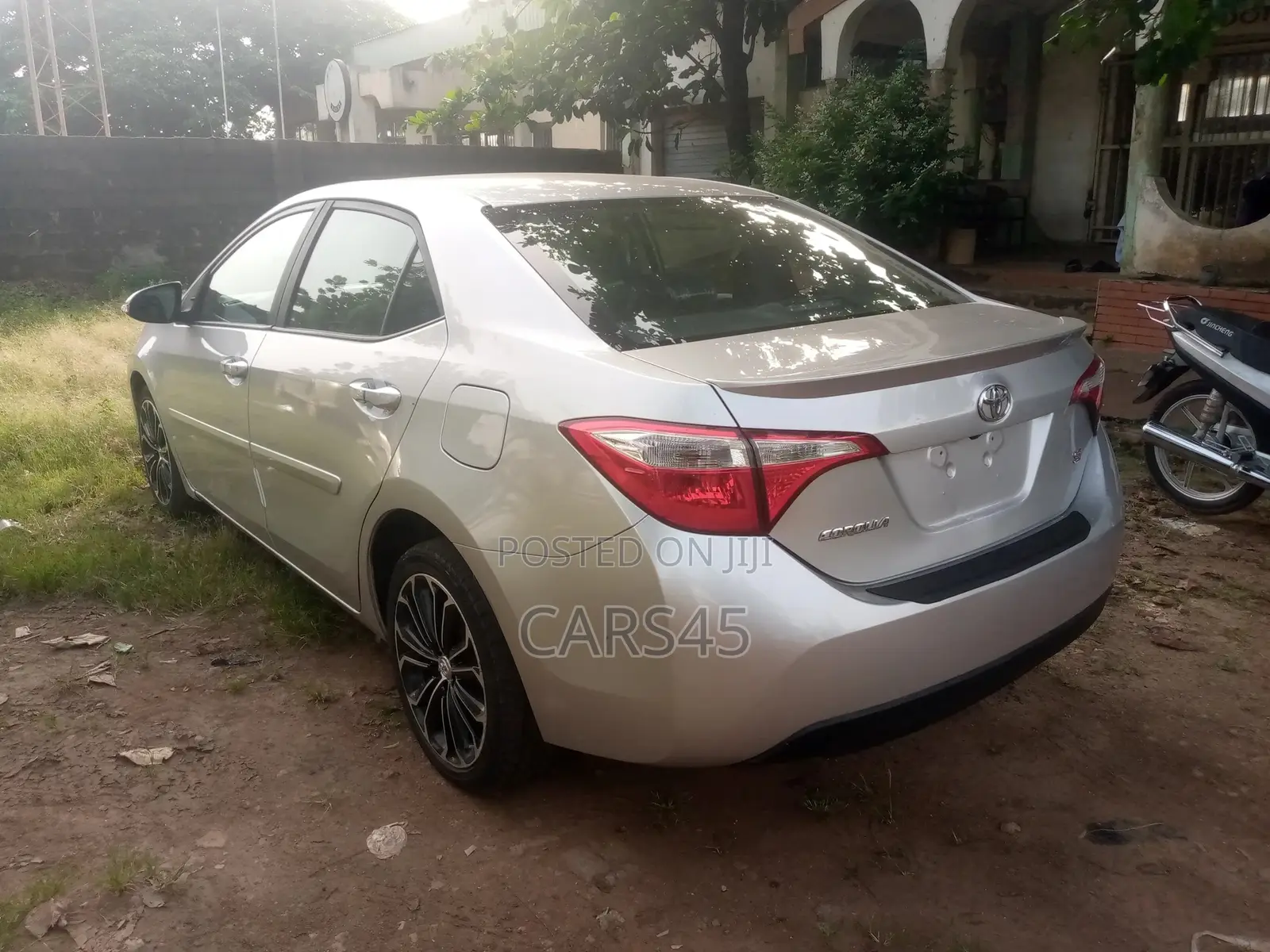 Toyota Corolla 2014 Silver