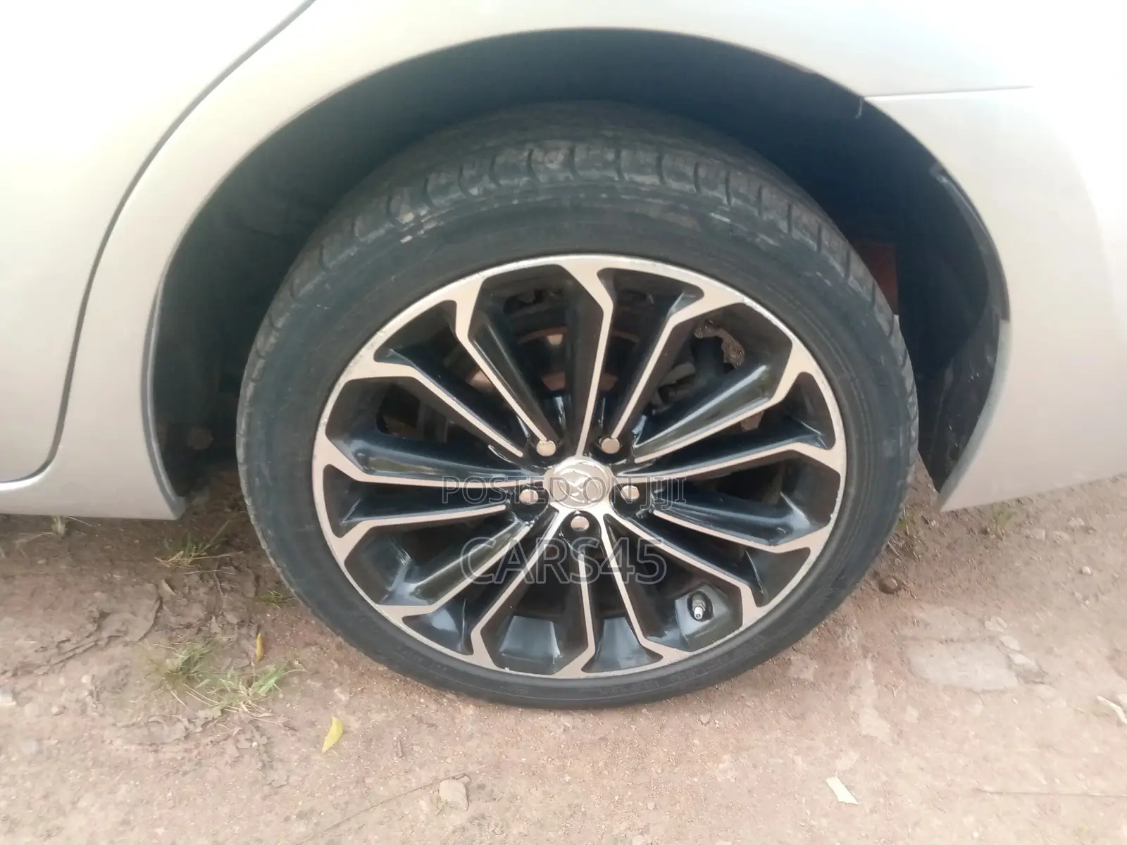 Toyota Corolla 2014 Silver