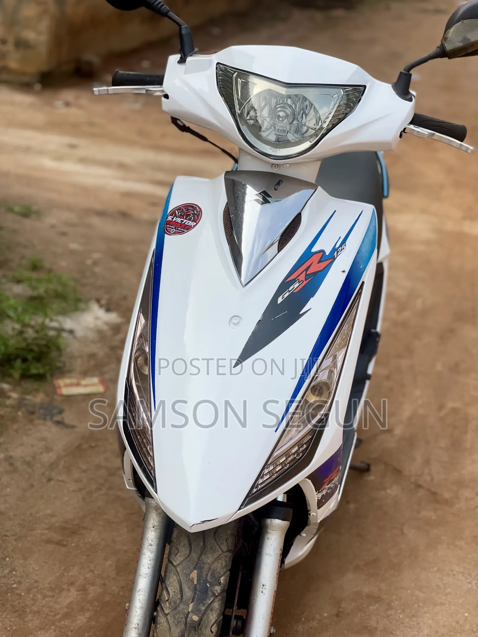Suzuki GSR 2019 White