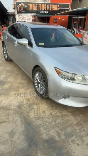 Lexus ES 2013 Silver
