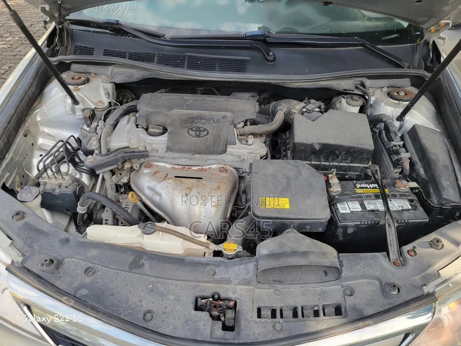 Toyota Camry 2014 Silver