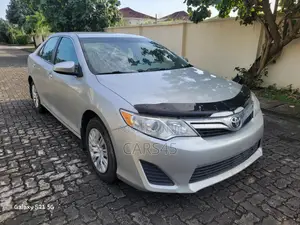 Toyota Camry 2014 Silver