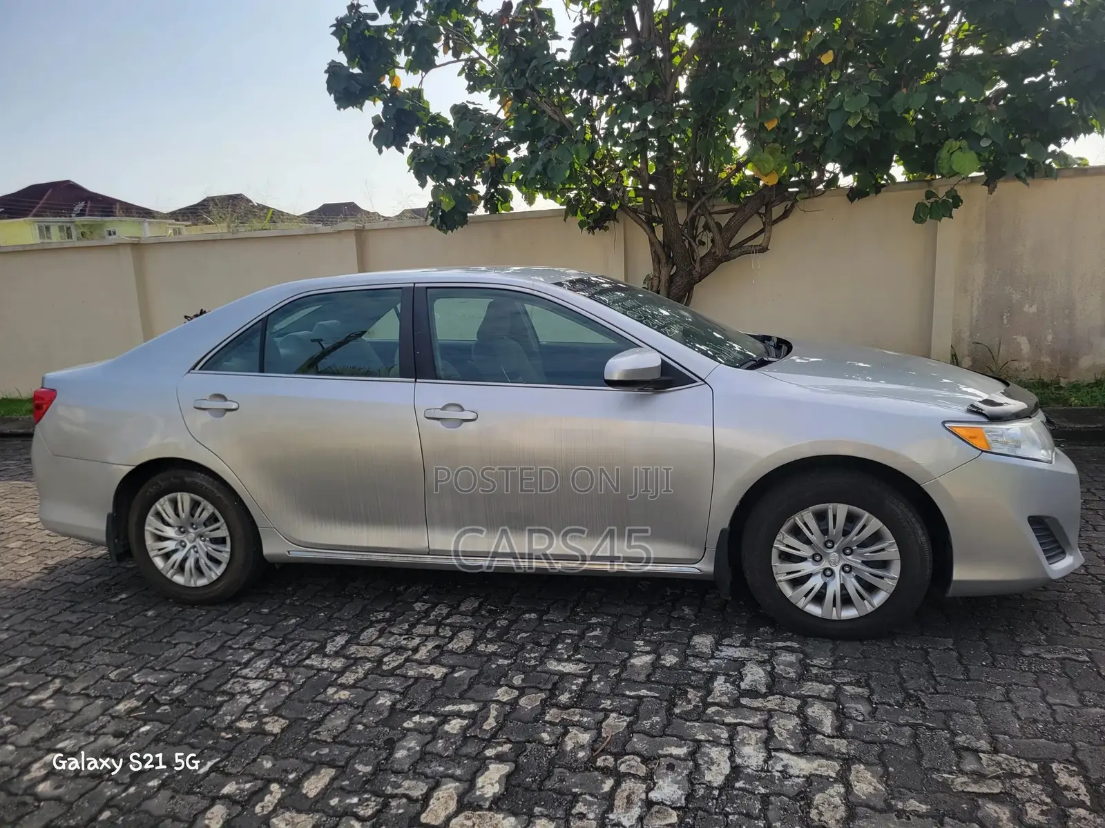 Toyota Camry 2014 Silver