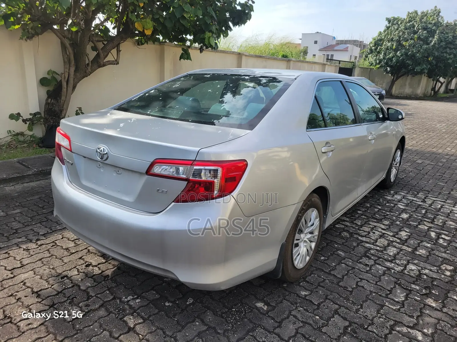 Toyota Camry 2014 Silver