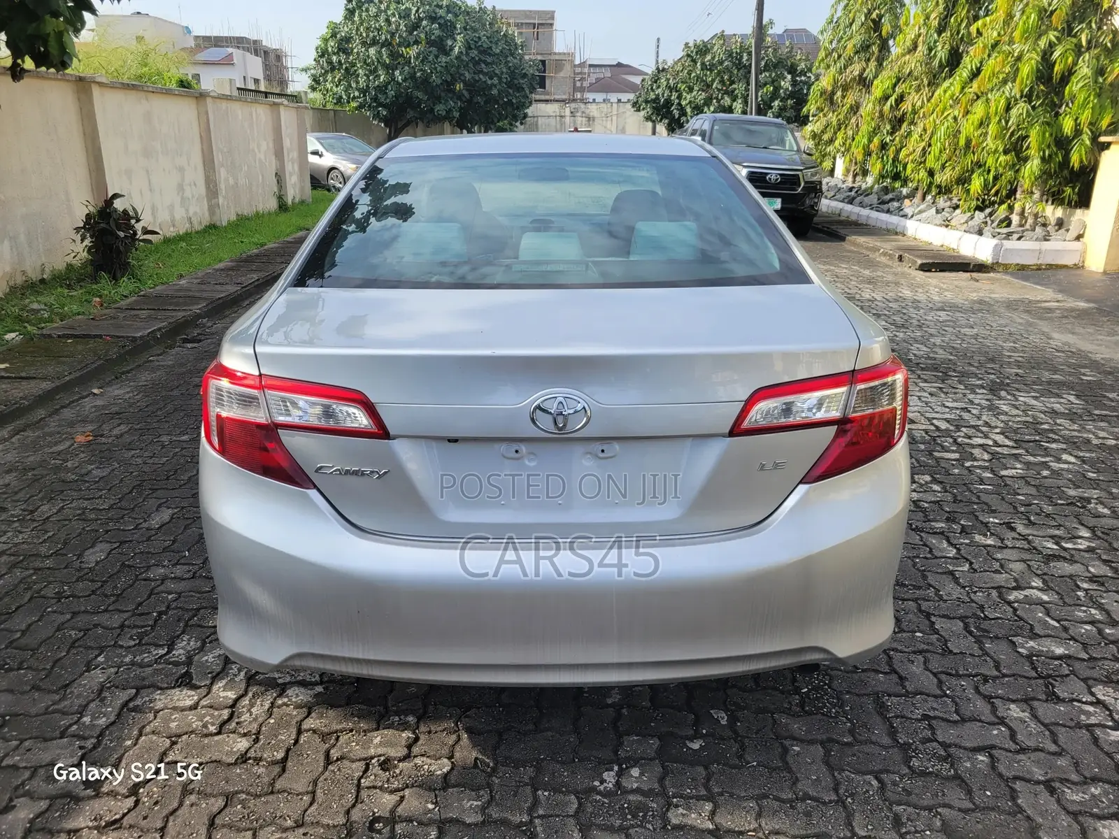 Toyota Camry 2014 Silver