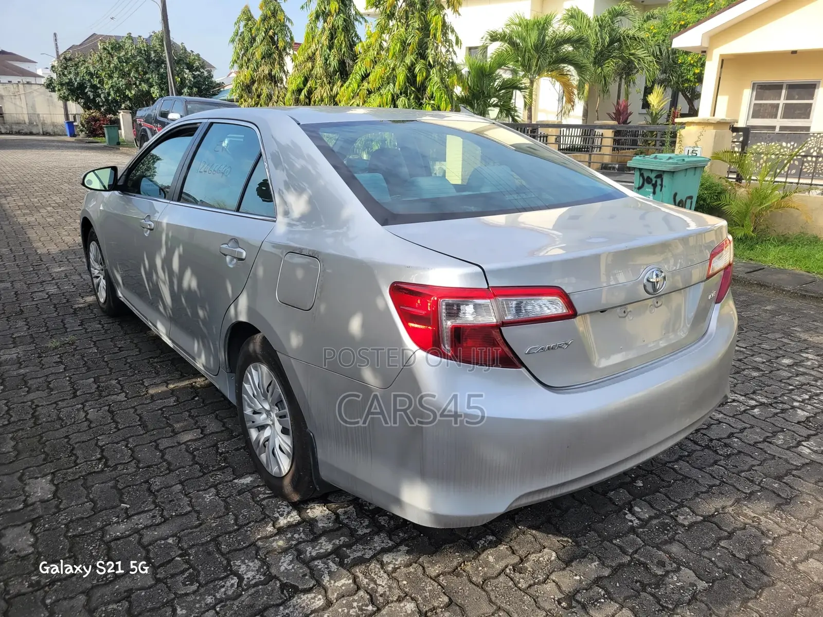 Toyota Camry 2014 Silver