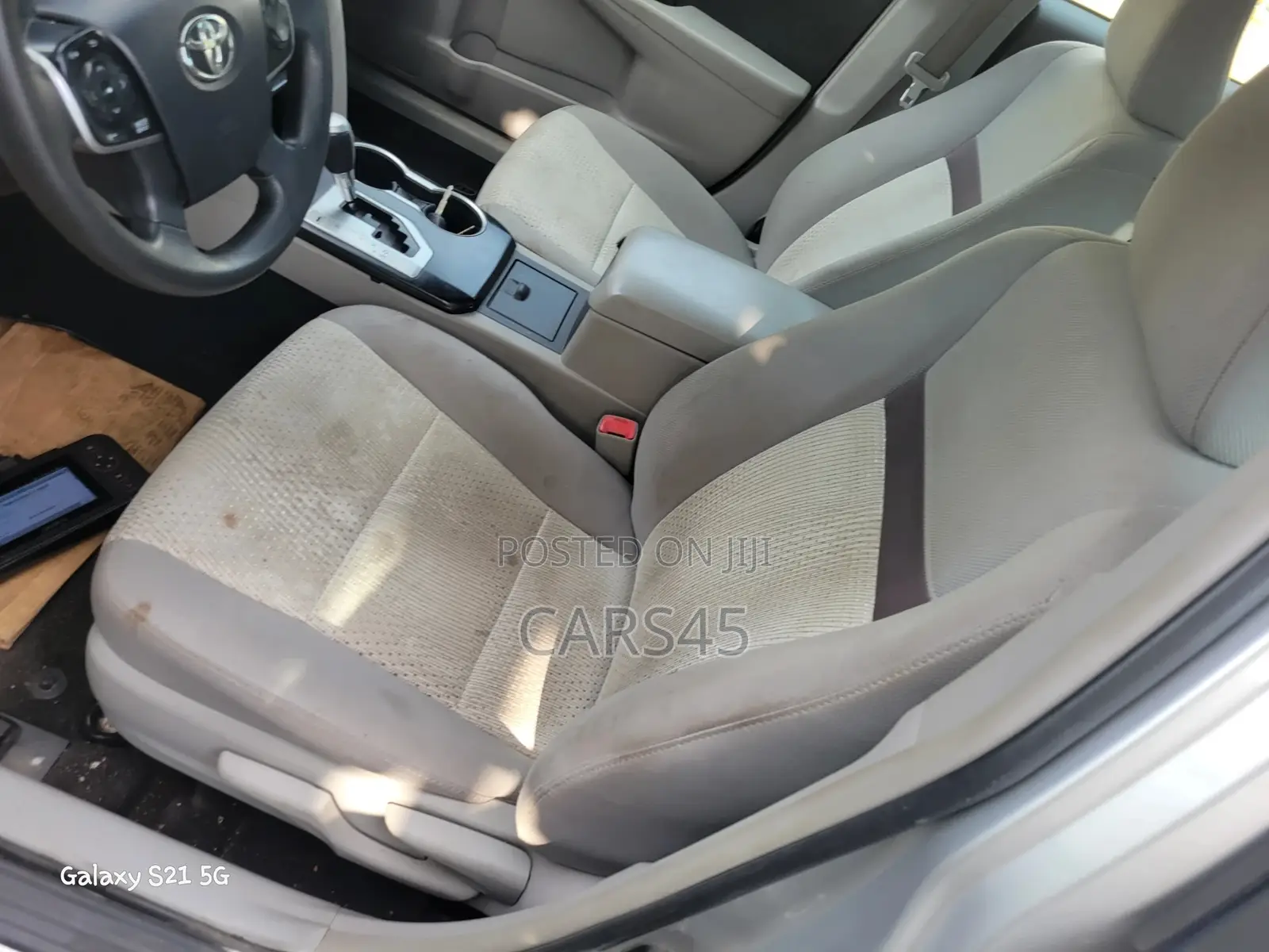 Toyota Camry 2014 Silver