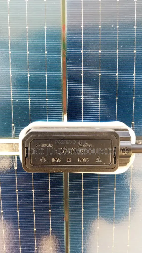 High Quality 550watts JINKO SOLAR PANEL