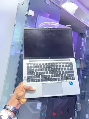 Laptop HP EliteBook 840 G8 16GB Intel Core i7 SSD 512GB
