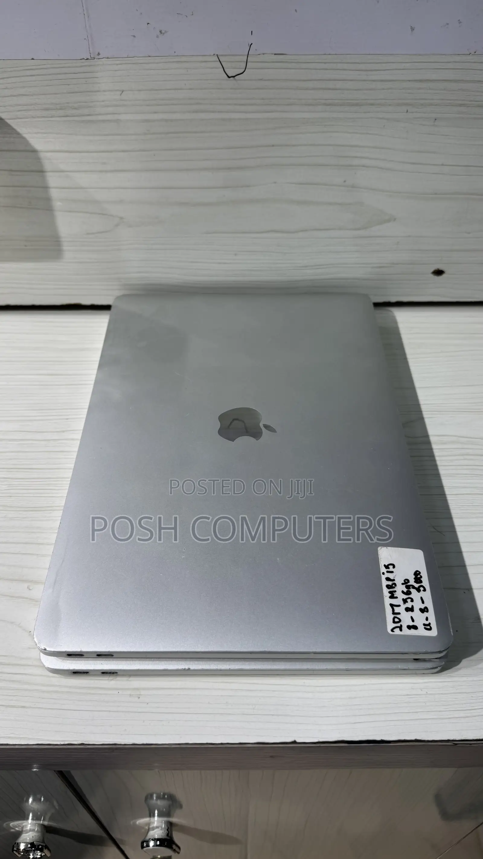 Laptop Apple MacBook Pro 2017 8GB Intel Core i5 SSD 256GB