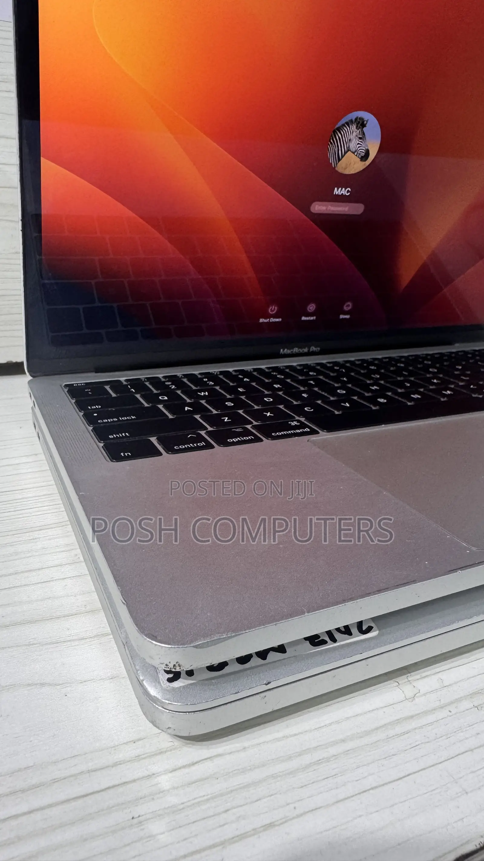 Laptop Apple MacBook Pro 2017 8GB Intel Core i5 SSD 256GB