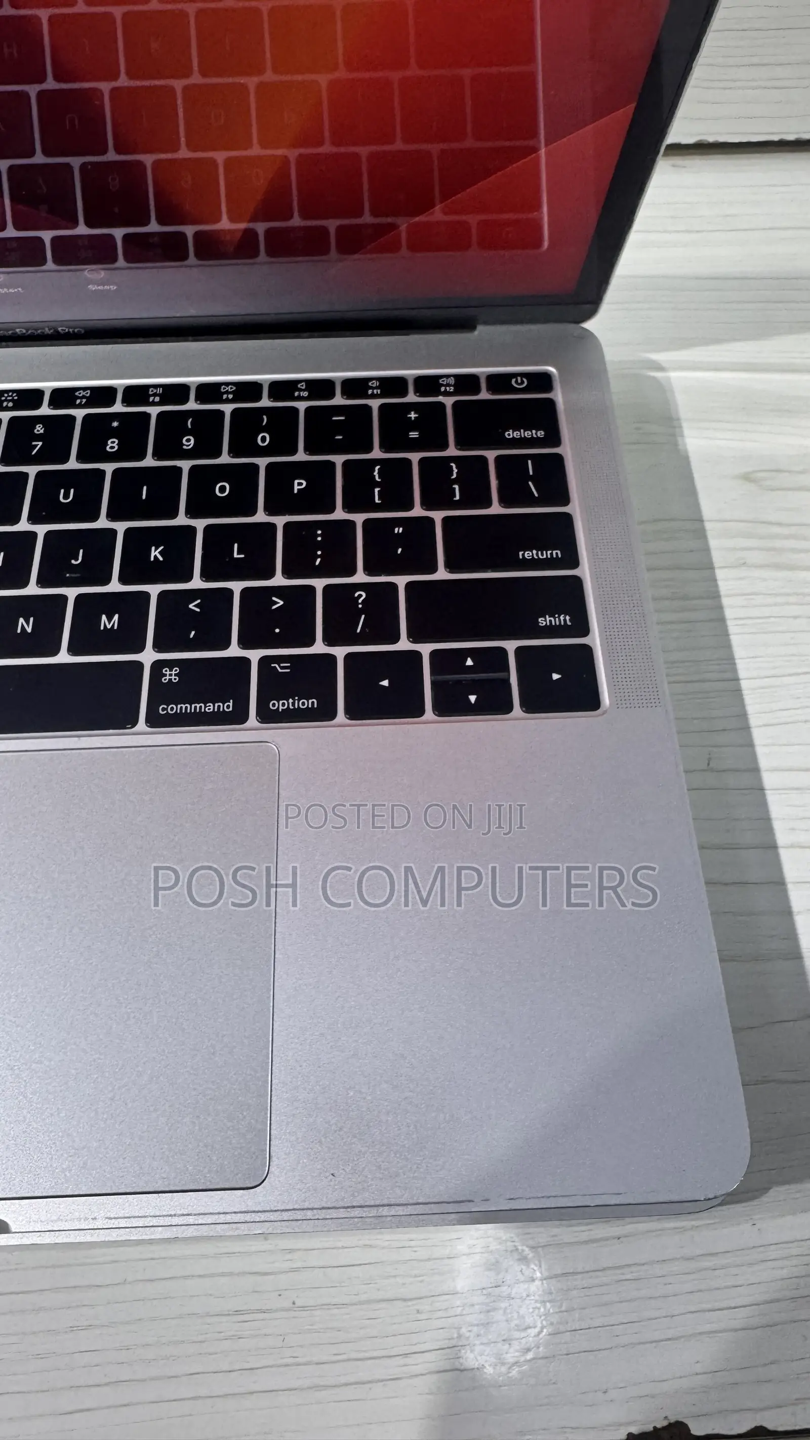 Laptop Apple MacBook Pro 2017 8GB Intel Core i5 SSD 256GB