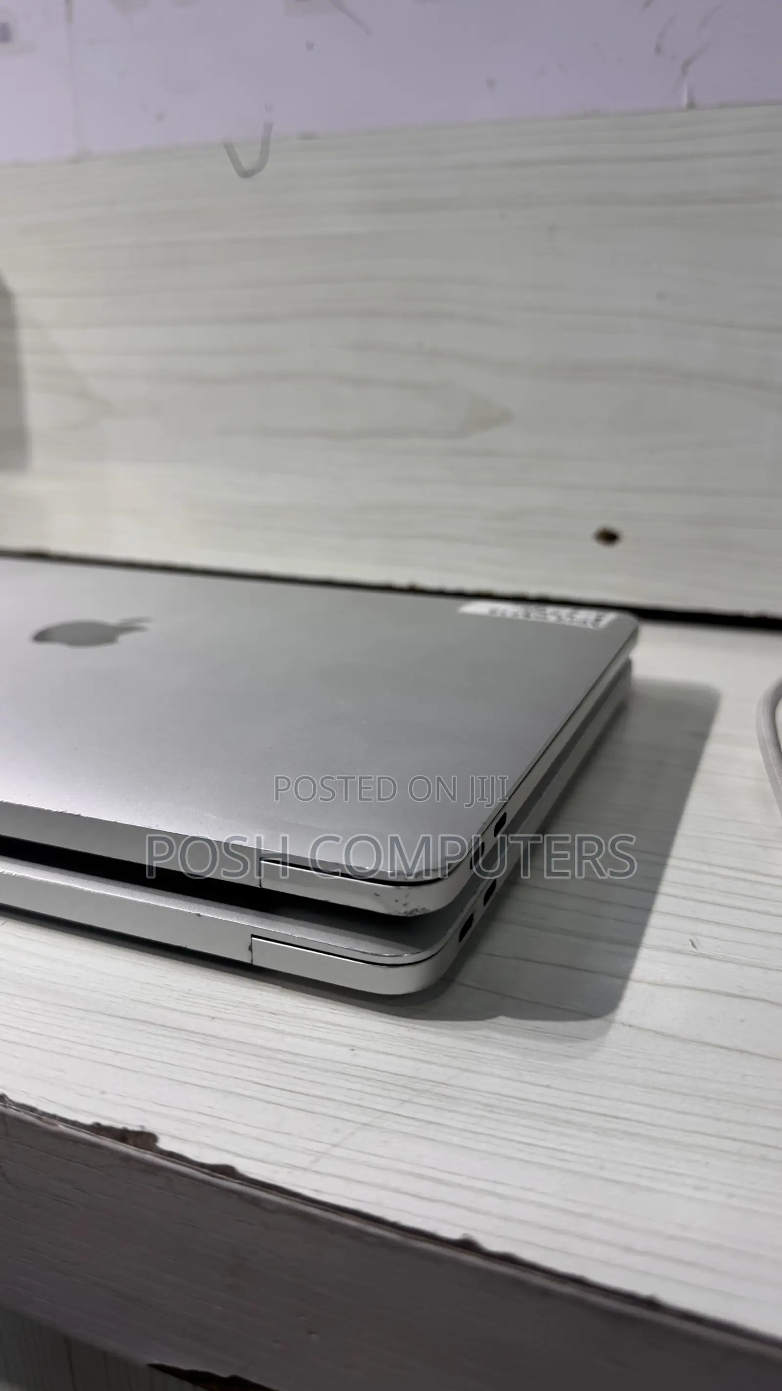 Laptop Apple MacBook Pro 2017 8GB Intel Core i5 SSD 256GB