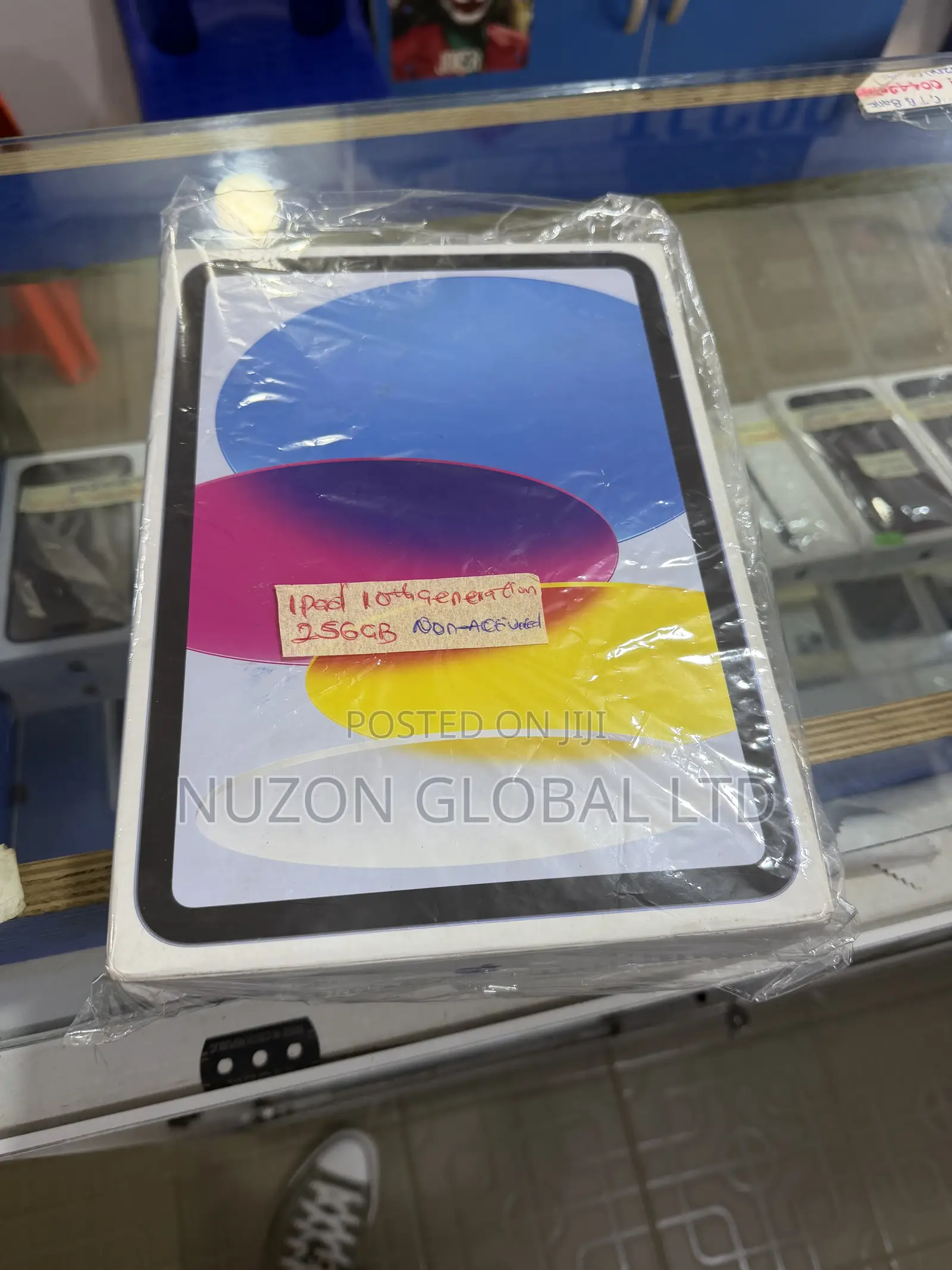New Apple iPad (2025) 256 GB Blue