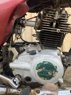 Bajaj Boxer 2014 Red