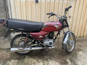 Bajaj Boxer 2014 Red