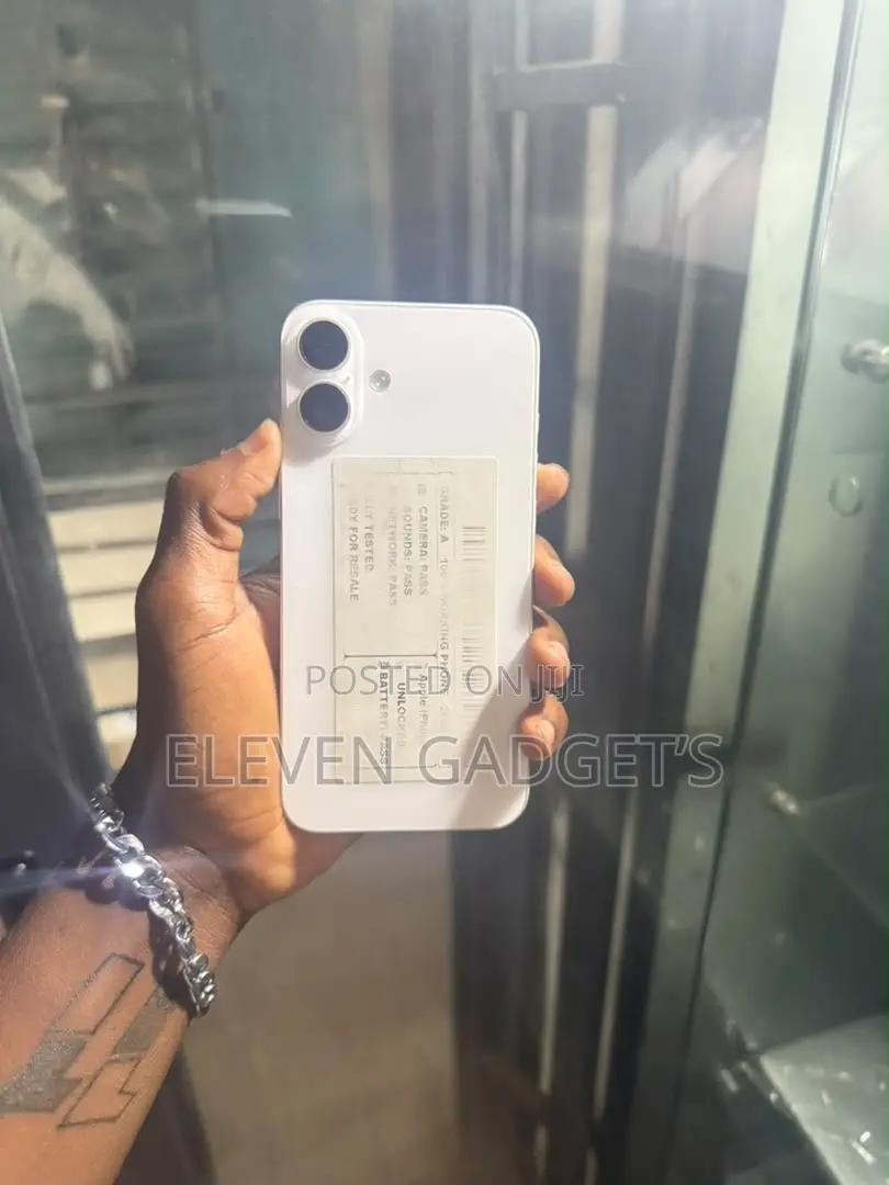 Apple iPhone 16 Plus 128 GB White