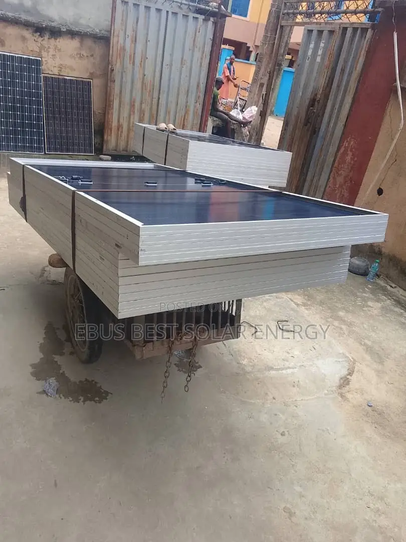 Jinko 650w Solar Panel