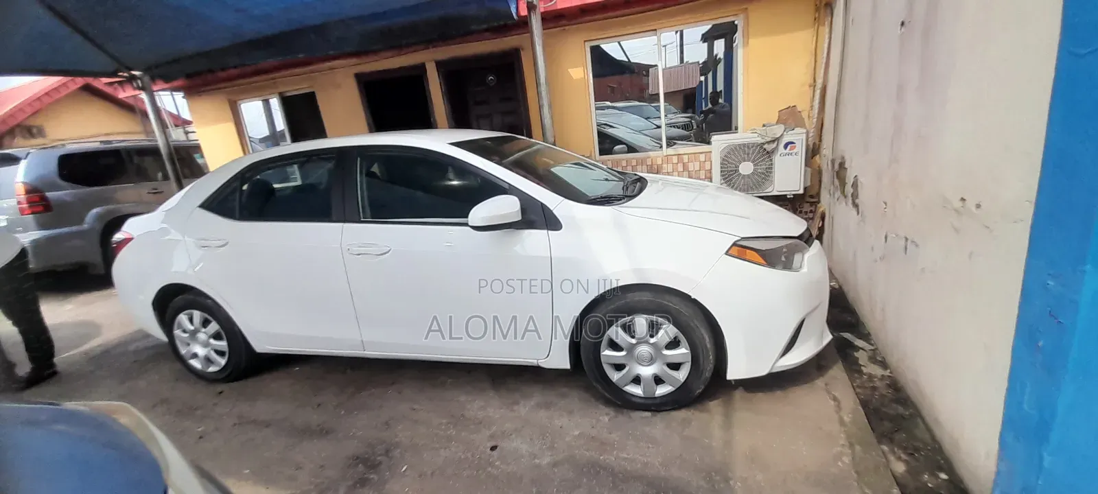 Toyota Corolla 2016 White