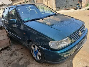 Volkswagen Polo Variant 1999 Green