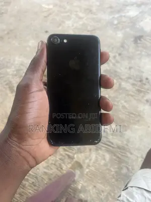 Apple iPhone 7 128 GB Black