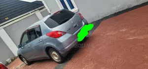 Nissan Tiida 1.5L 16V 2010 Gray