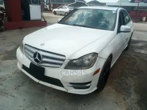 Mercedes-Benz C250 2013 White