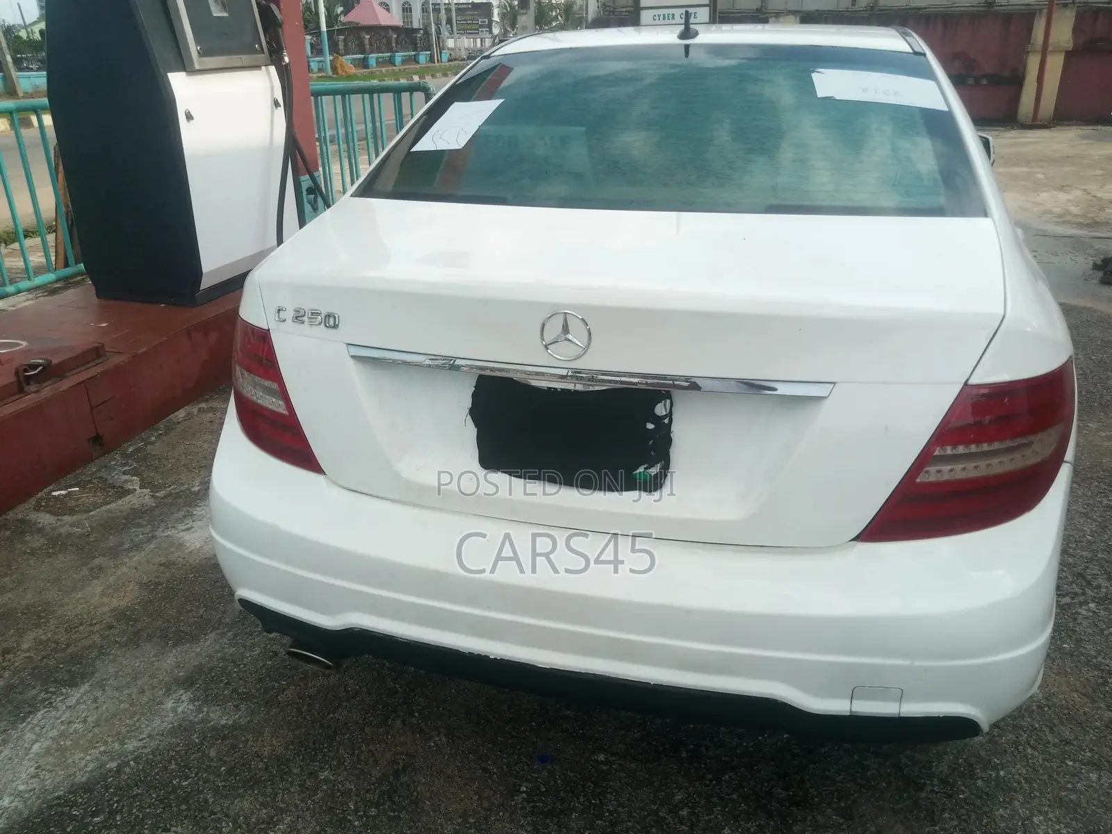 Mercedes-Benz C250 2013 White