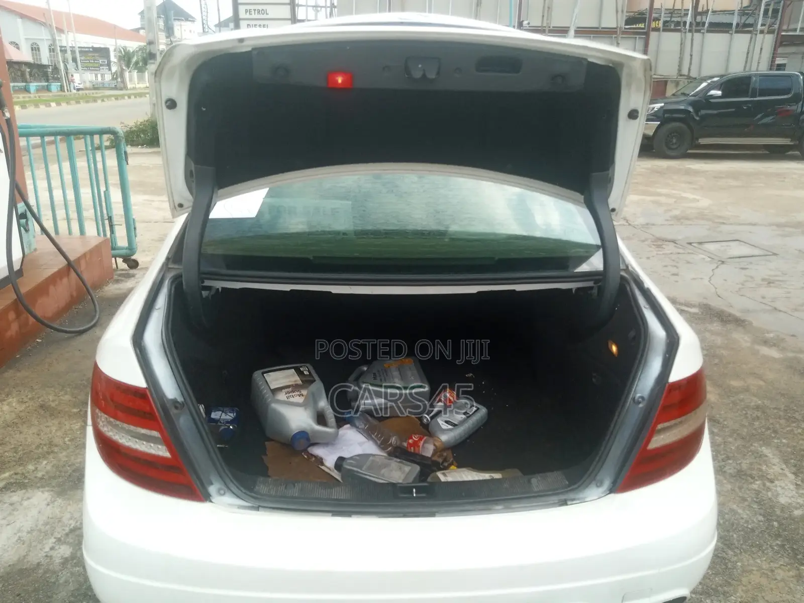 Mercedes-Benz C250 2013 White
