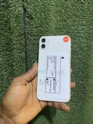 Apple iPhone 11 64 GB White
