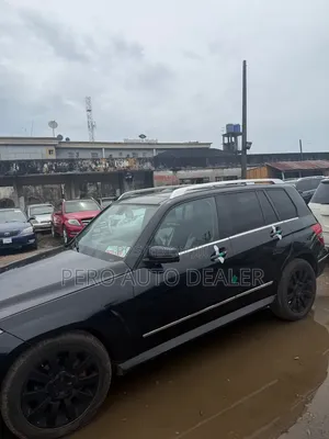 Mercedes-Benz GLK-Class 2011 Black